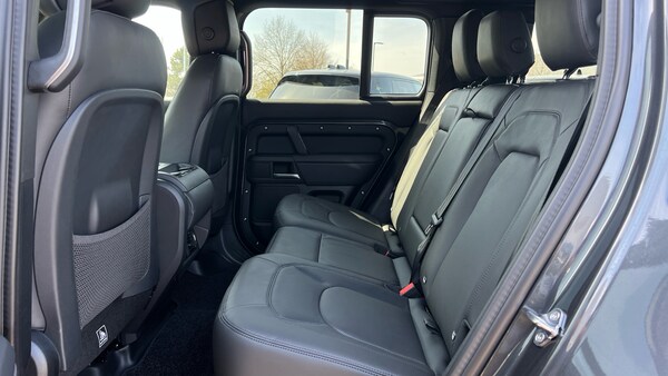 Used Land Rover Defender for sale - 74676981: Photo 4