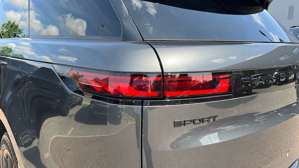 Used Land Rover Range Rover Sport for sale - 75000205: Photo 19