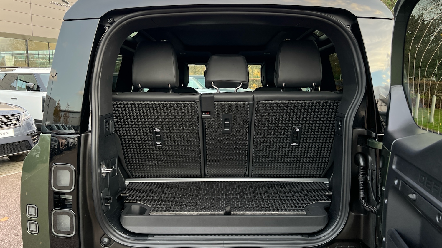 Used Land Rover Defender for sale - 76510592: Photo 10