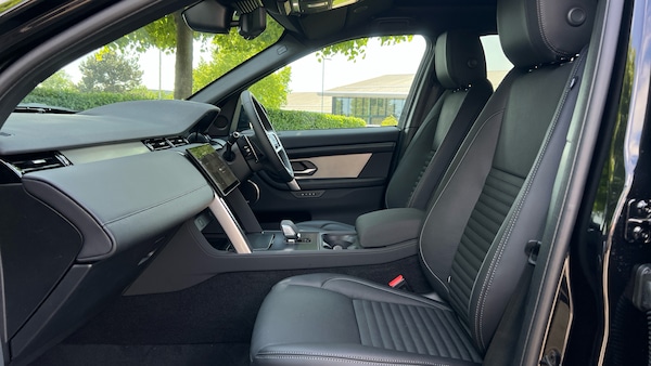 Used Land Rover Discovery Sport 2025 for sale - 74697942: Photo 3