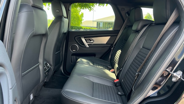 Used Land Rover Discovery Sport 2025 for sale - 74697942: Photo 4