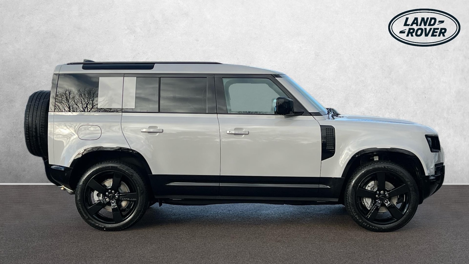 Used Land Rover Defender for sale - 77129455: Photo 5