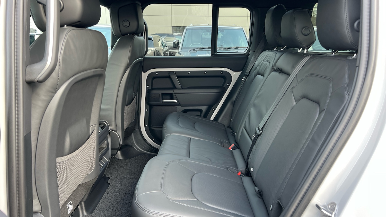 Used Land Rover Defender for sale - 77508683: Photo 4