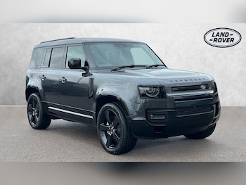 Used Land Rover Defender 2025 for sale - 77173275: Photo