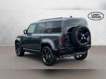 Used Land Rover Defender 2025 for sale - 77173275: Photo