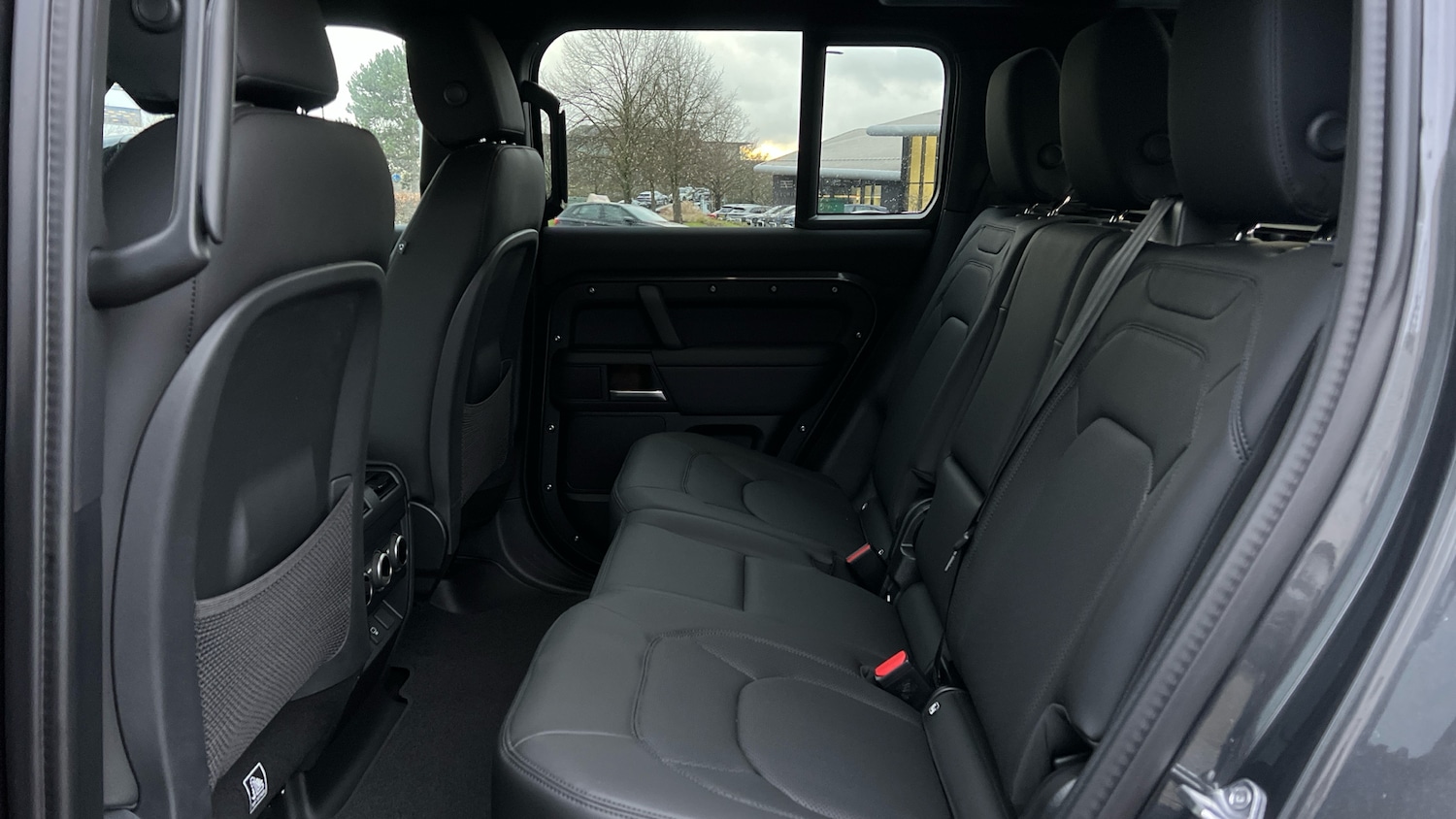 Used Land Rover Defender for sale - 77173275: Photo 4