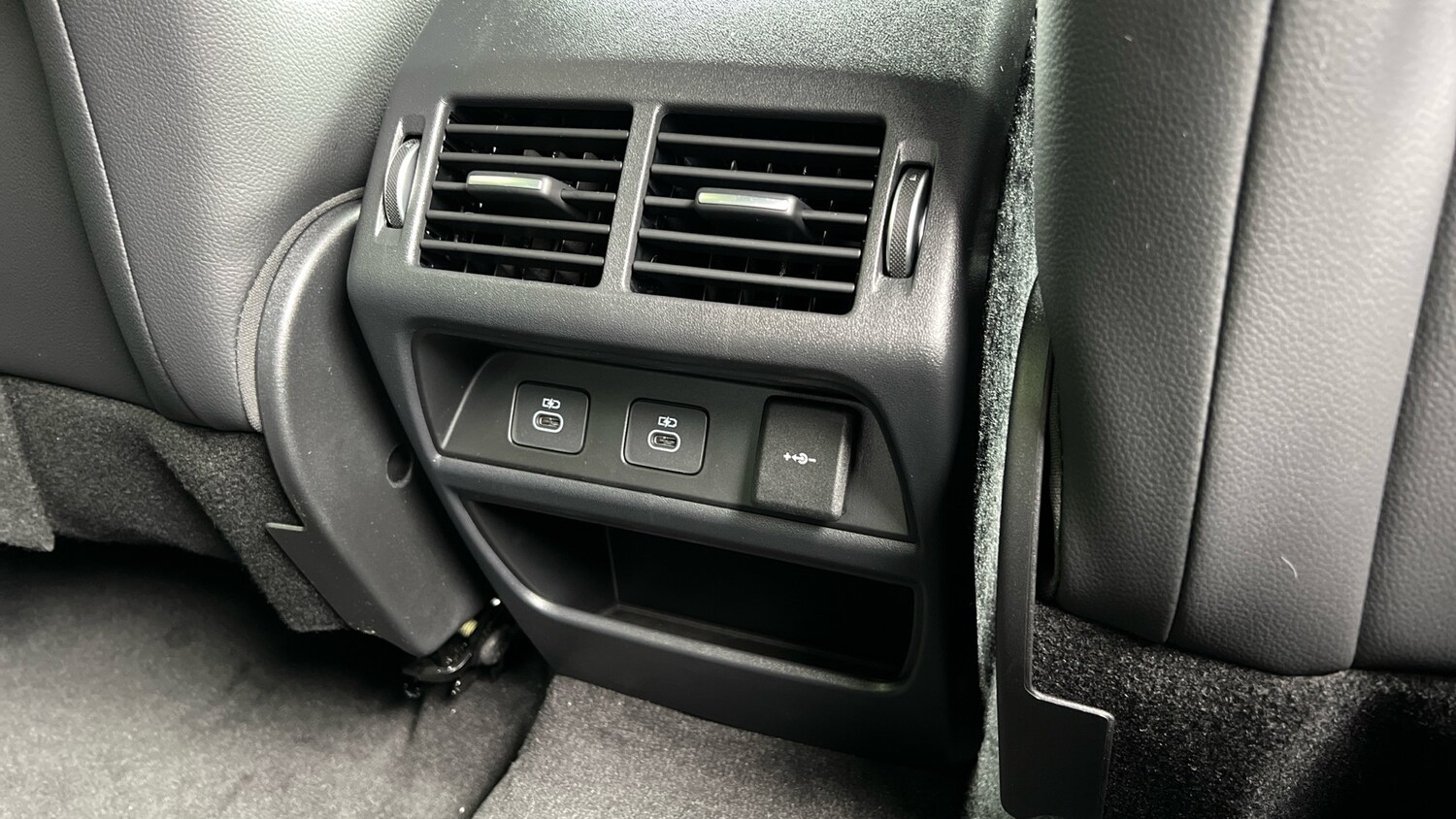 Used Land Rover Discovery Sport for sale - 76387079: Photo 18