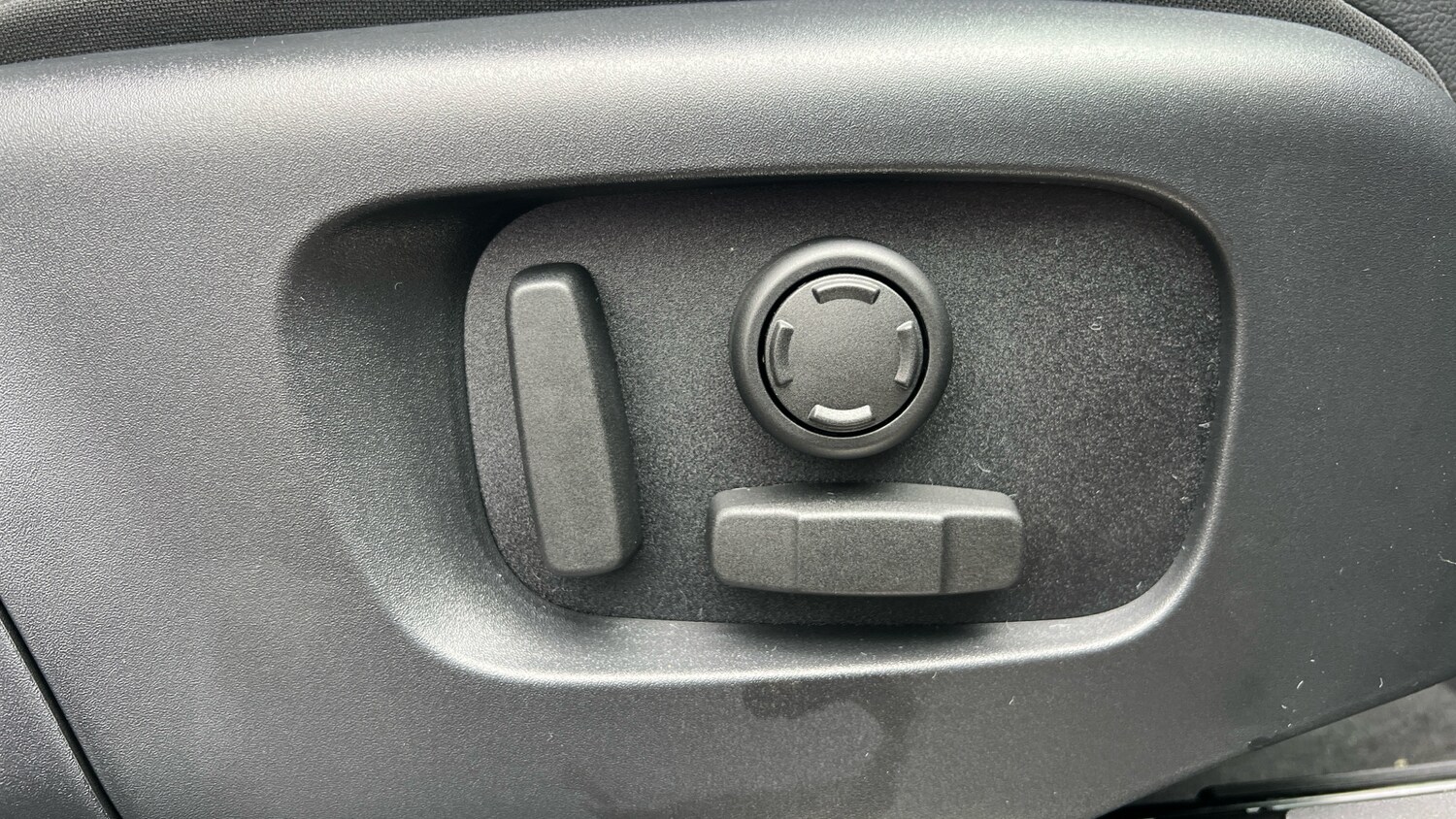 Used Land Rover Discovery Sport for sale - 76387079: Photo 22