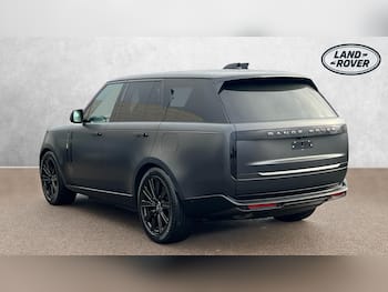 Used Land Rover Range Rover 2025 for sale - 79687154: Photo