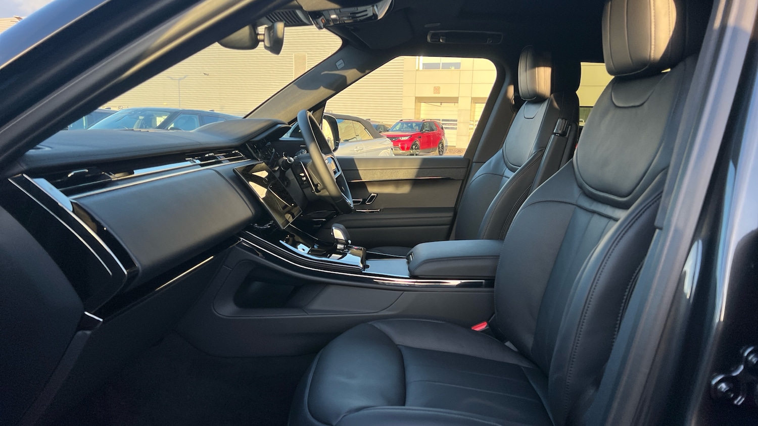 Used Land Rover Range Rover Sport for sale - 76910957: Photo 3