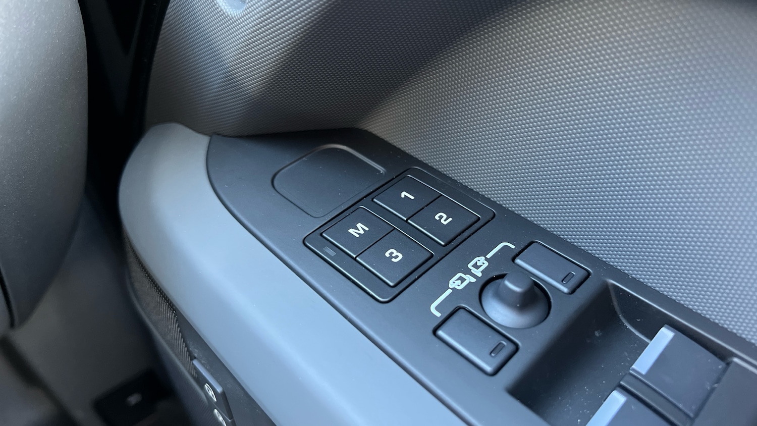 Used Land Rover Defender for sale - 78045729: Photo 24