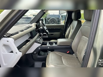 Used Land Rover Defender 2021 for sale - 75338277: Photo
