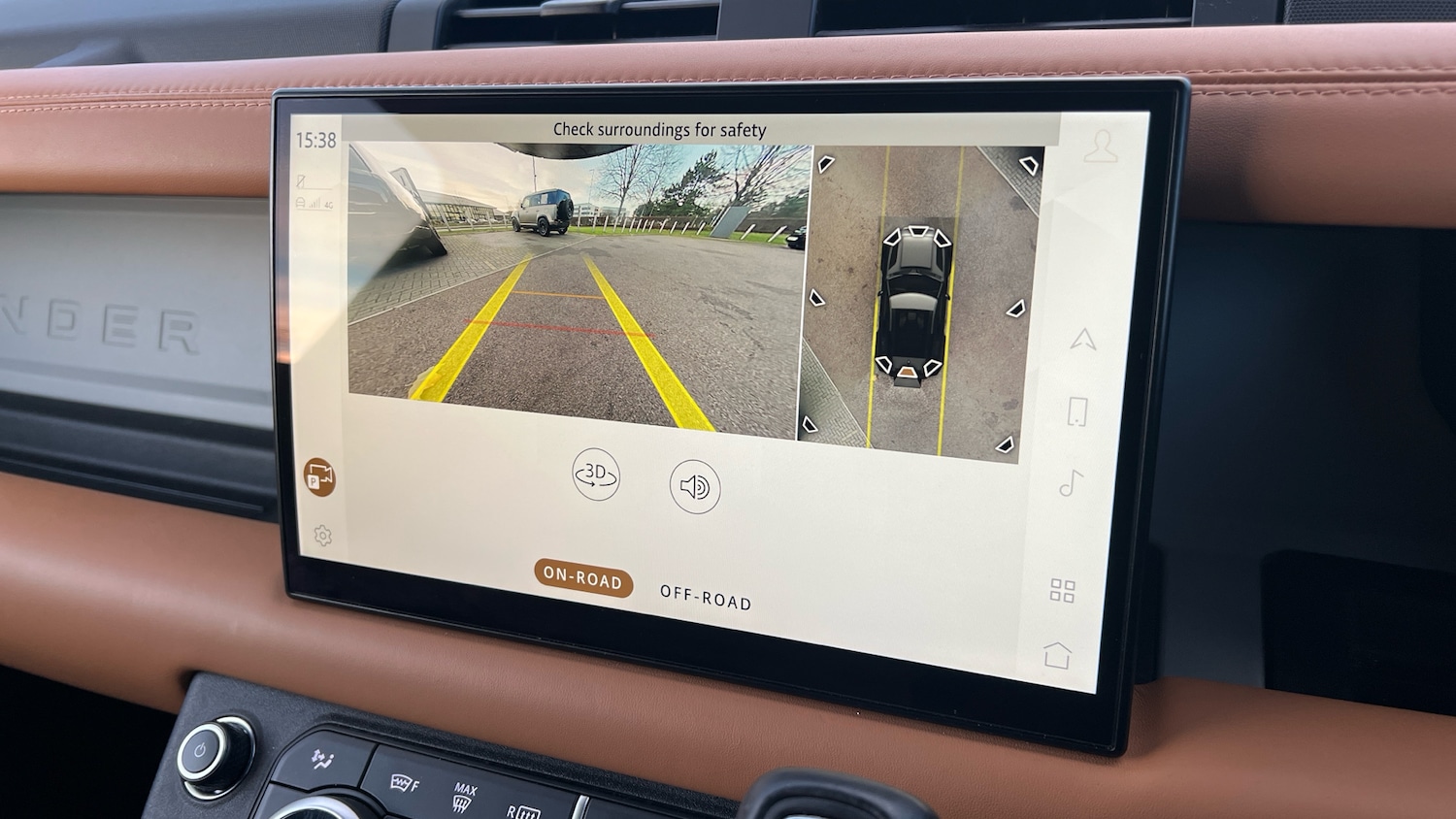 Used Land Rover Defender 2023 for sale - 76986735: Photo 12