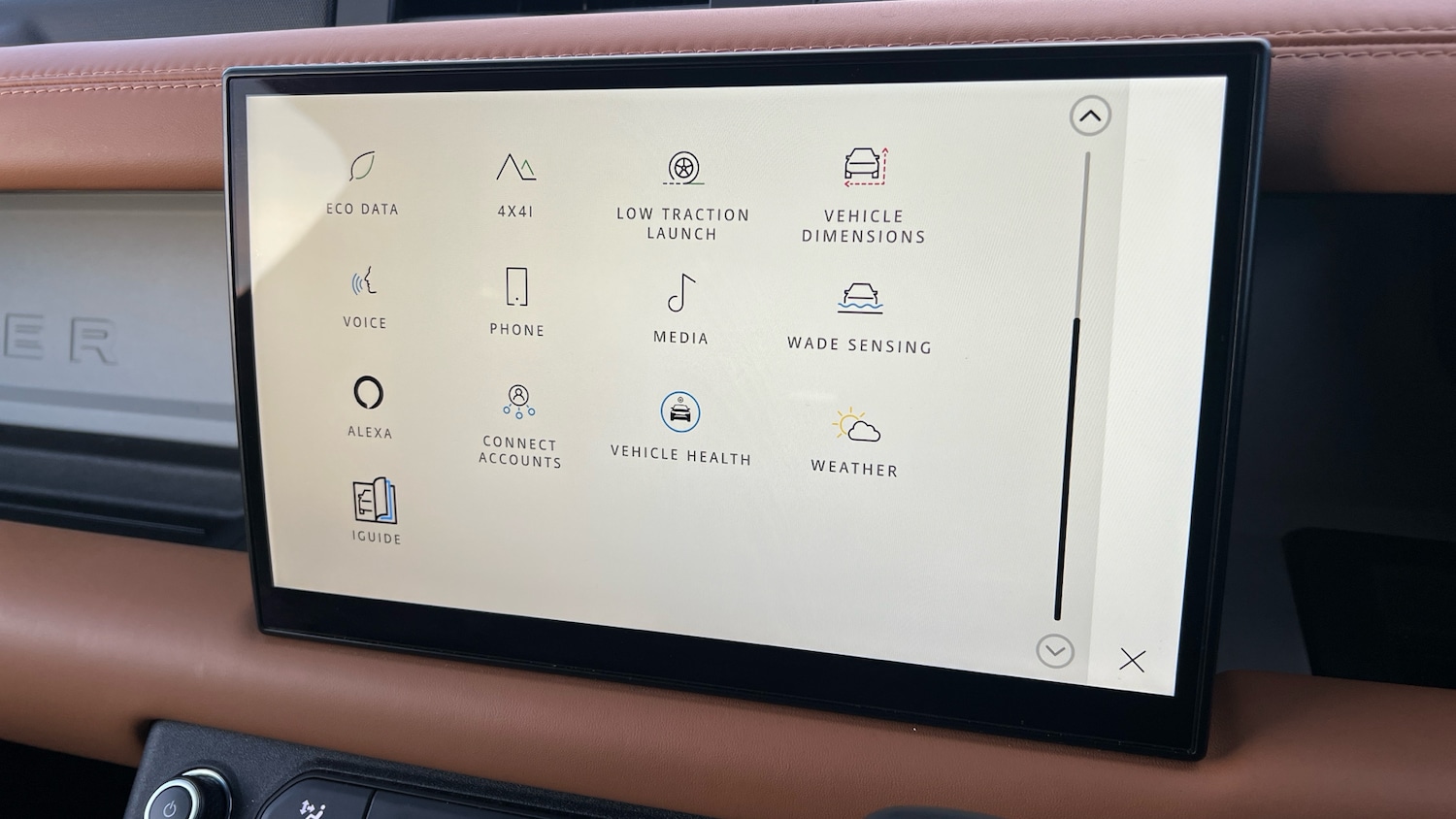 Used Land Rover Defender 2023 for sale - 76986735: Photo 25