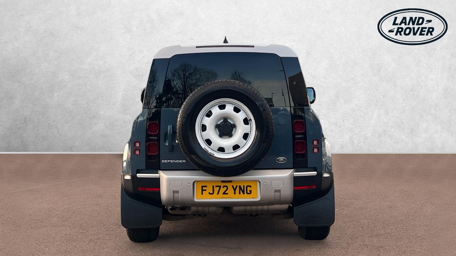 Used Land Rover Defender 2023 for sale - 76986735: Photo 6