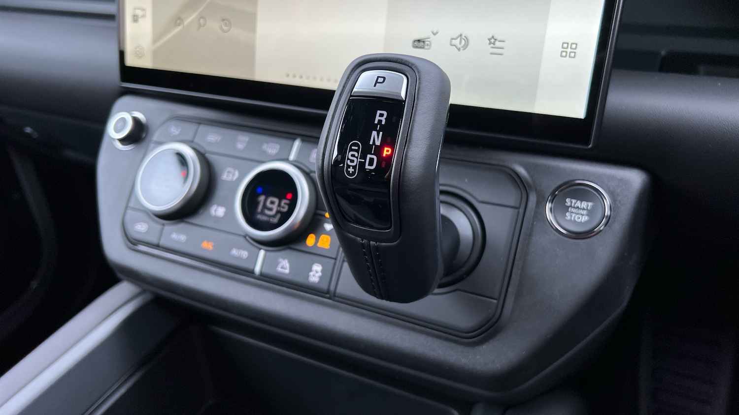 Used Land Rover Defender for sale - 78045730: Photo 13