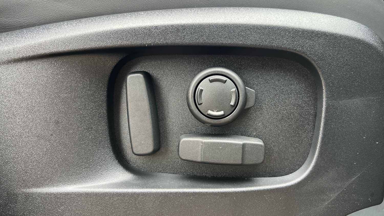 Used Land Rover Defender for sale - 78045730: Photo 22