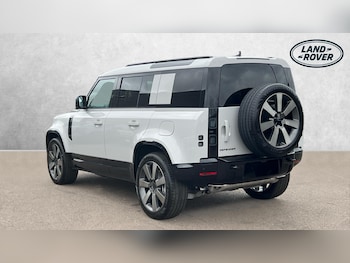 Used Land Rover Defender 2026 for sale - 78045730: Photo