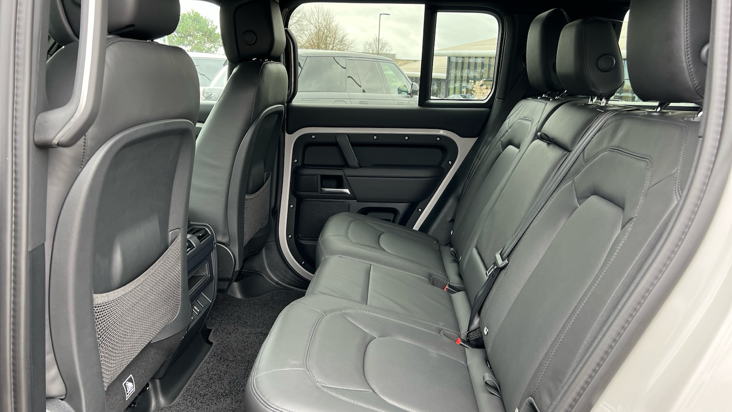 Used Land Rover Defender for sale - 78045730: Photo 4