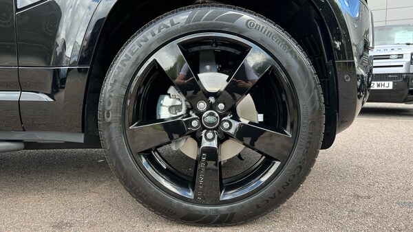 Used Land Rover Defender 2025 for sale - 75587417: Photo 8