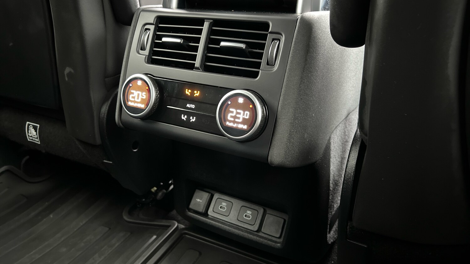 Used Land Rover Discovery 2025 for sale - 76106977: Photo 18