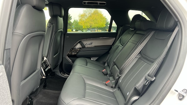Used Land Rover Range Rover Sport for sale - 76010645: Photo 4