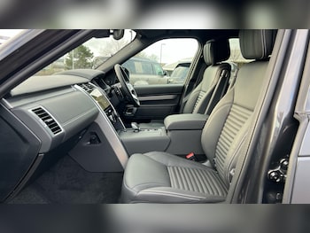 Used Land Rover Discovery 2026 for sale - 77264333: Photo