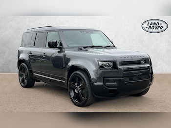 Used Land Rover Defender 2025 for sale - 77610449: Photo