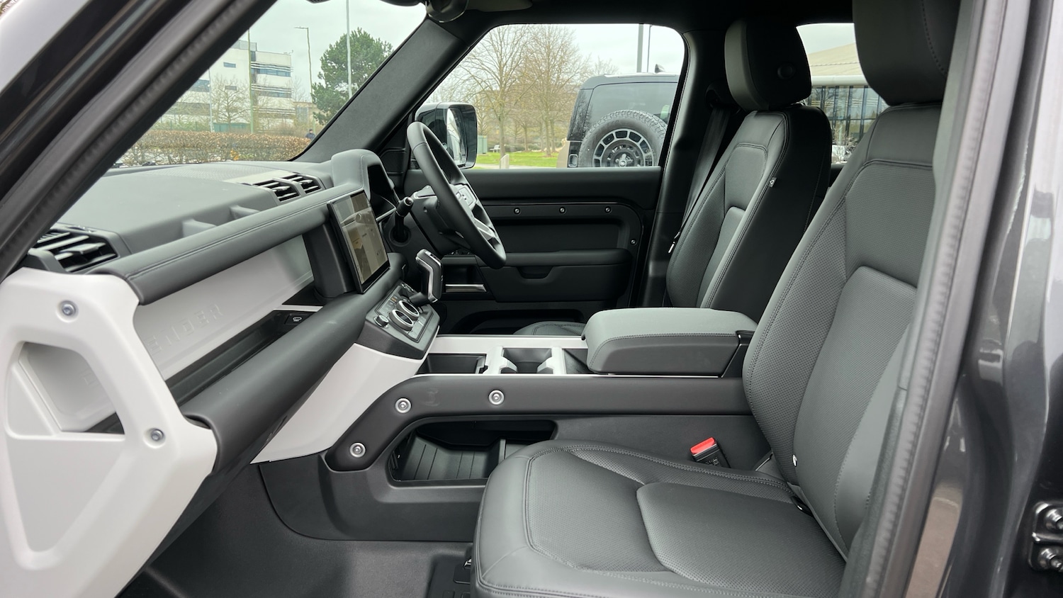 Used Land Rover Defender for sale - 77610449: Photo 3