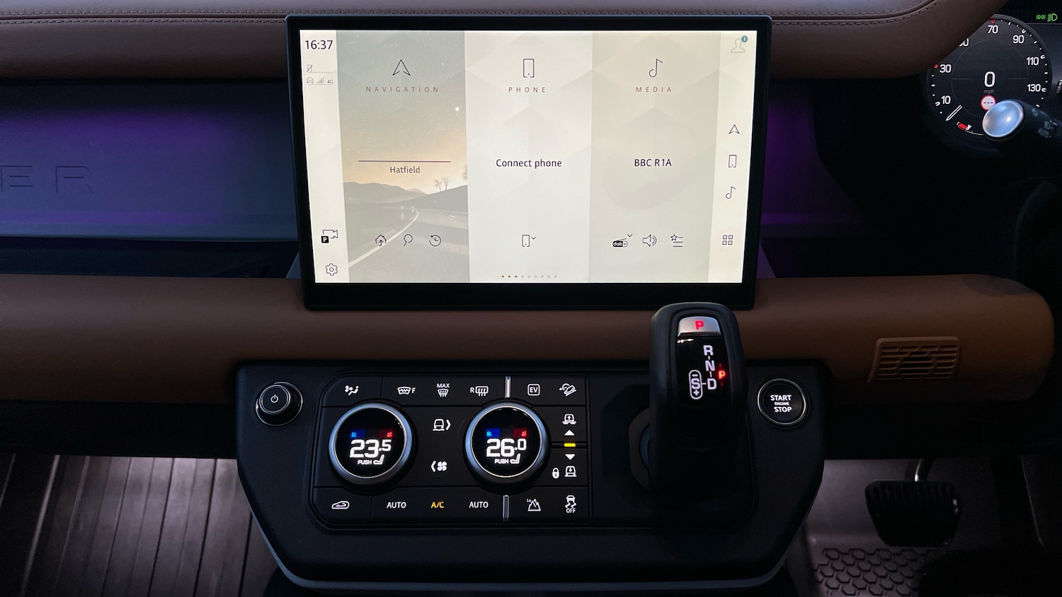 Used Land Rover Defender 2024 for sale - 77201371: Photo 14