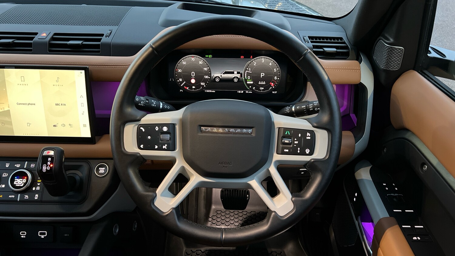 Used Land Rover Defender 2024 for sale - 77201371: Photo 15