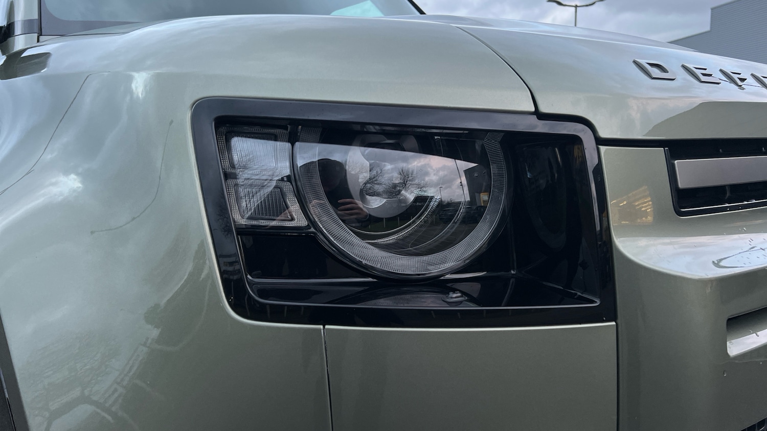 Used Land Rover Defender 2024 for sale - 77201371: Photo 17