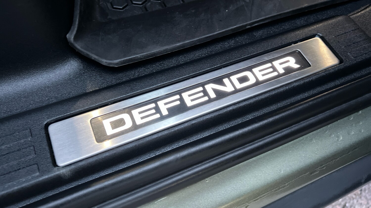 Used Land Rover Defender 2024 for sale - 77201371: Photo 22