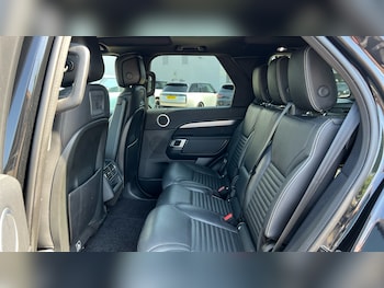 Used Land Rover Discovery 2021 for sale - 78727311: Photo