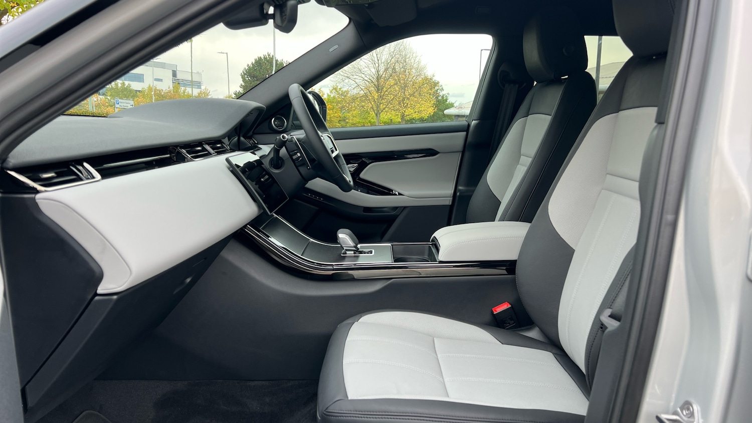 Used Land Rover Range Rover Evoque for sale - 76292924: Photo 3