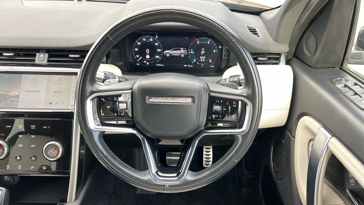 Used Land Rover Discovery Sport 2021 for sale - 76324928: Photo 15