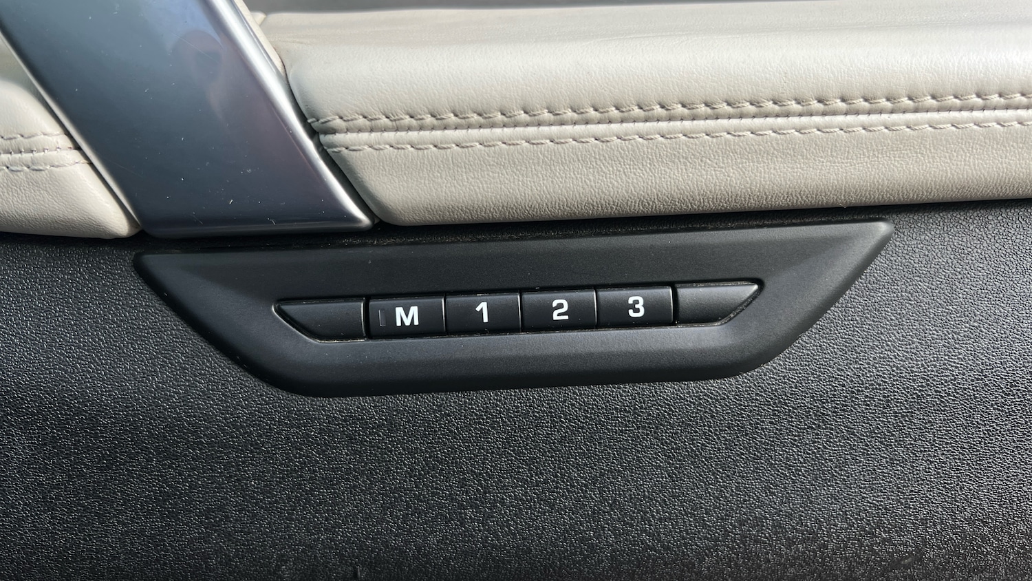 Used Land Rover Discovery Sport 2021 for sale - 76324928: Photo 25