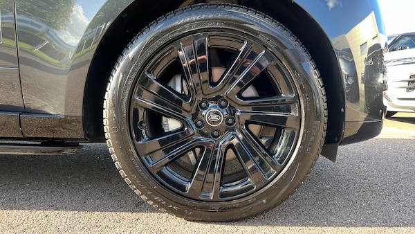 Used Land Rover Range Rover 2024 for sale - 76030165: Photo 8