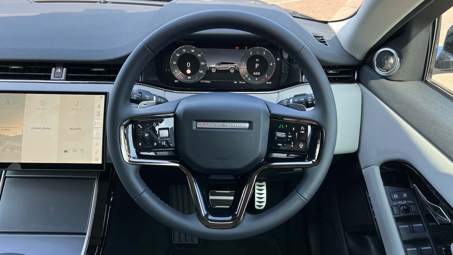 Used Land Rover Range Rover Evoque 2025 for sale - 77610410: Photo 15