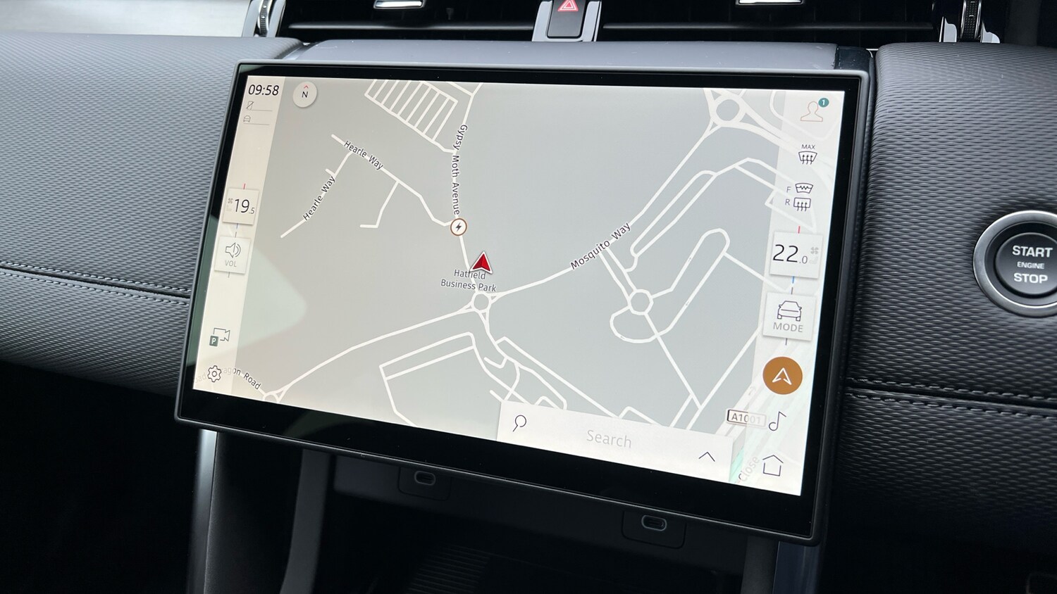 Used Land Rover Discovery Sport for sale - 76082123: Photo 11