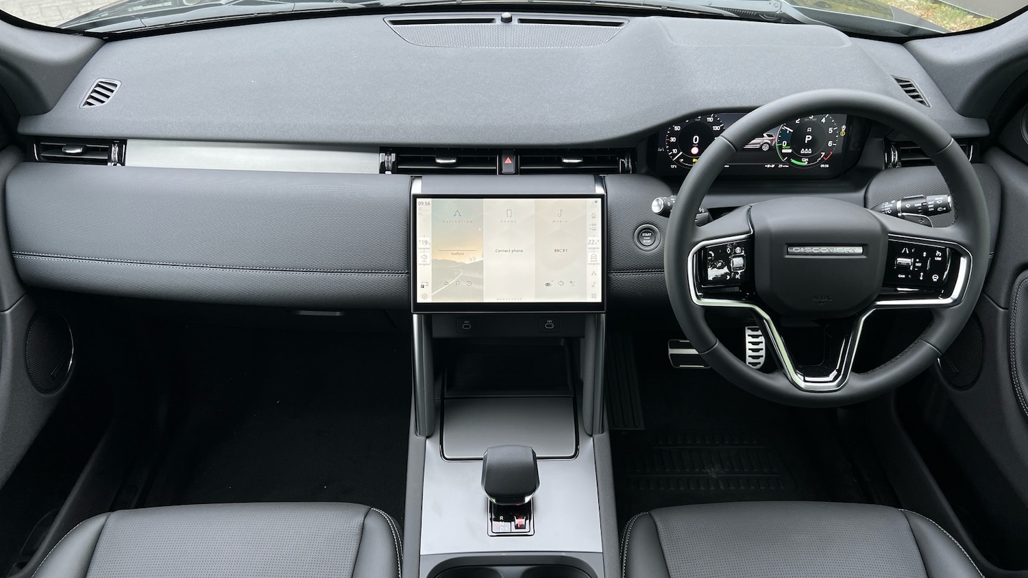 Used Land Rover Discovery Sport for sale - 76082123: Photo 9