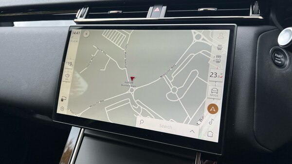 Used Land Rover Range Rover Velar 2023 for sale - 76030167: Photo 11