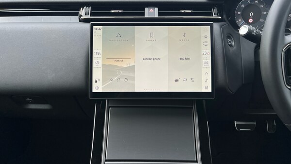 Used Land Rover Range Rover Velar 2023 for sale - 76030167: Photo 14