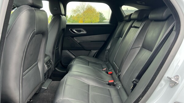 Used Land Rover Range Rover Velar 2023 for sale - 76030167: Photo 4