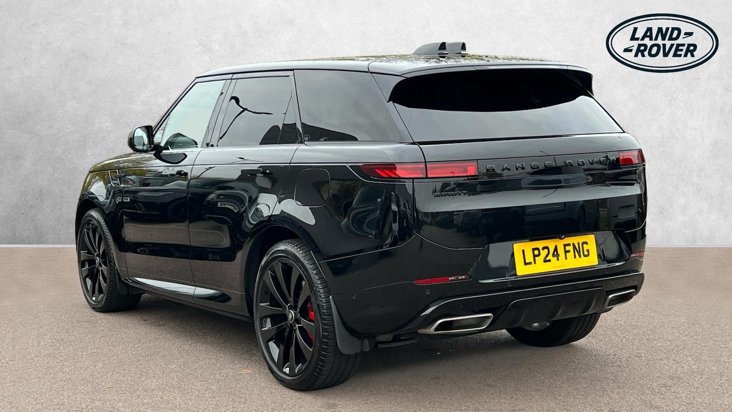 Used Land Rover Range Rover Sport 2024 for sale - 76305219: Photo 2