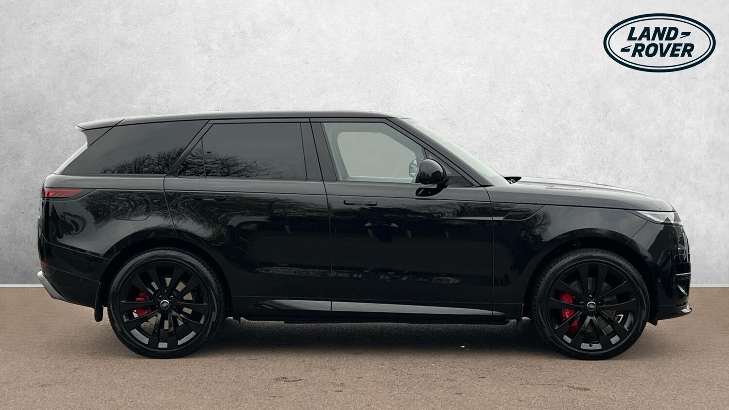 Used Land Rover Range Rover Sport 2024 for sale - 76305219: Photo 5