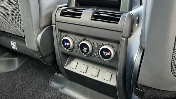 Used Land Rover Defender for sale - 74563192: Photo 18