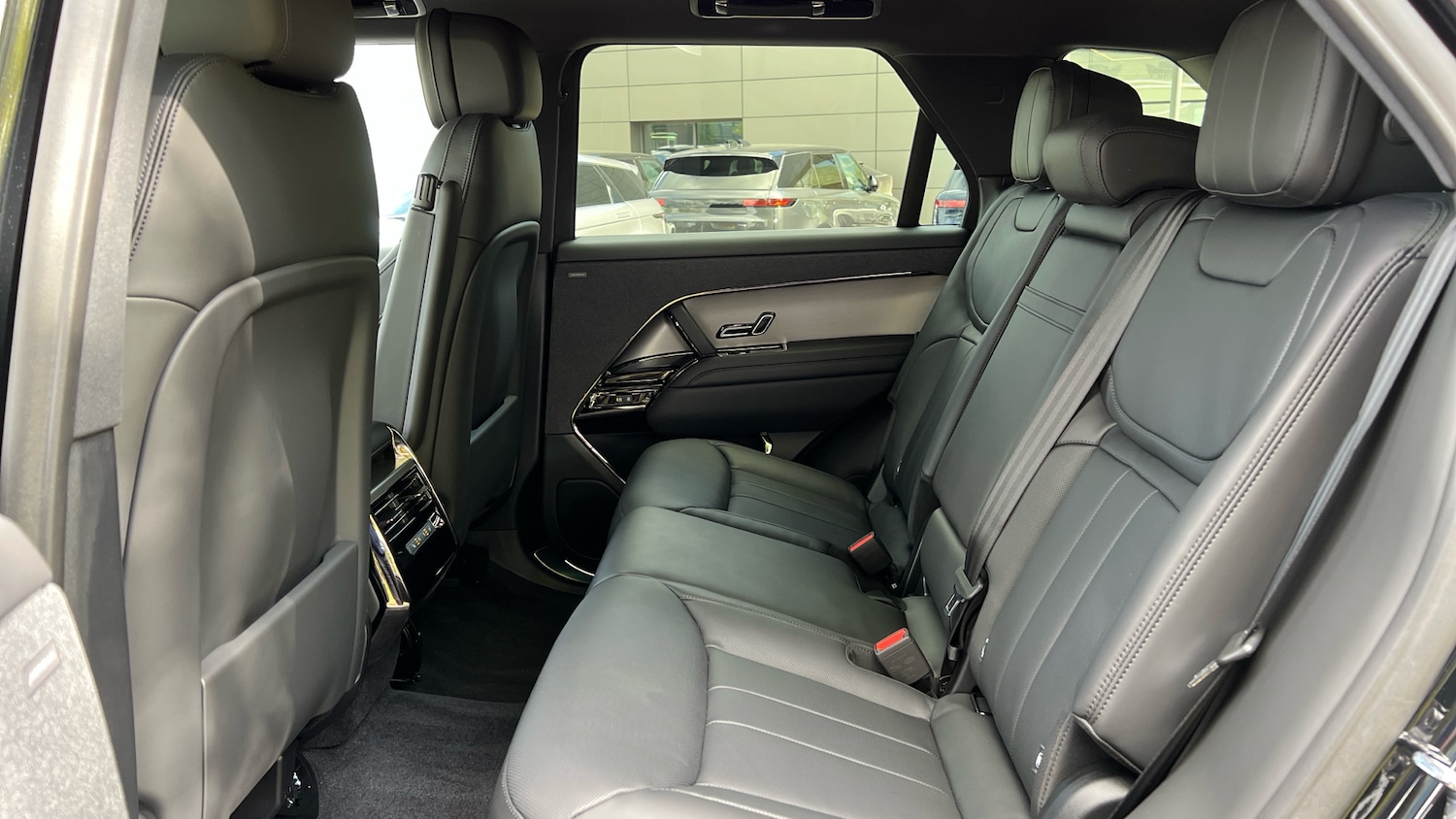 Used Land Rover Range Rover Sport for sale - 76951319: Photo 4