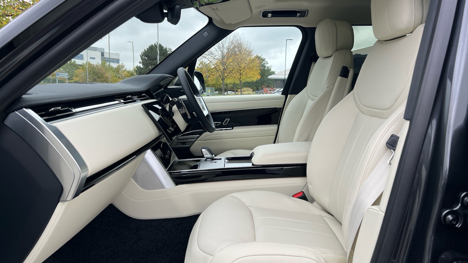 Used Land Rover Range Rover for sale - 76292922: Photo 3