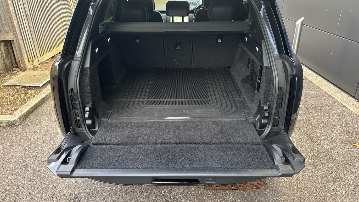 Used Land Rover Range Rover 2023 for sale - 77465909: Photo 10